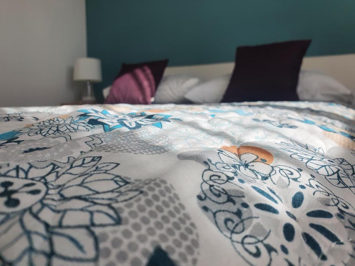 Cozy Two-Bedroom Apartment Задар Екстериор снимка